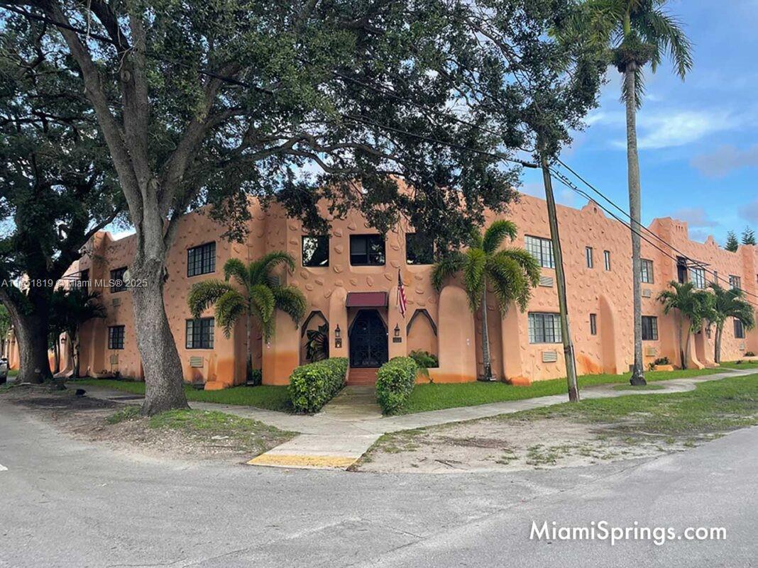 83dcefb7-4804 200 Azure Way, Miami Springs FL 33166 — #A11751819