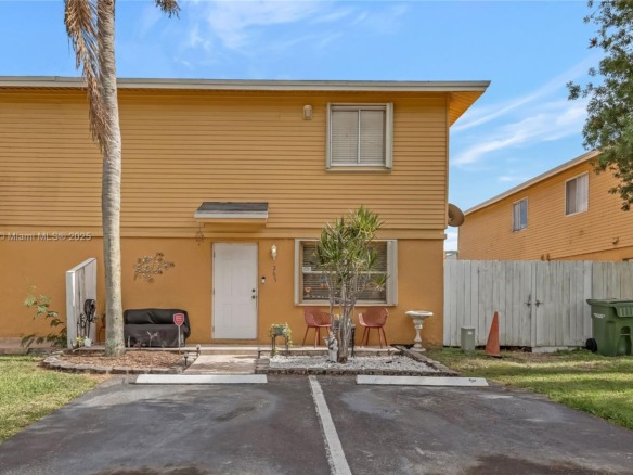 265 NE 12th Ave # 265, Homestead FL 33030 — #A11752259