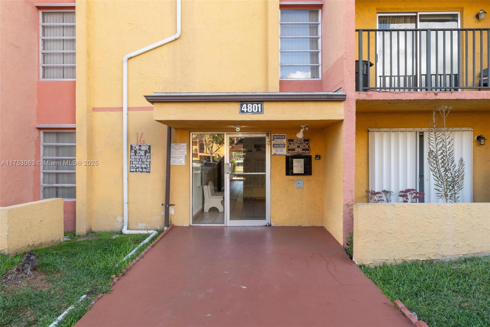 83dcefb7-4816 4801 NW 7th St # 16, Miami FL 33126 — #A11753063