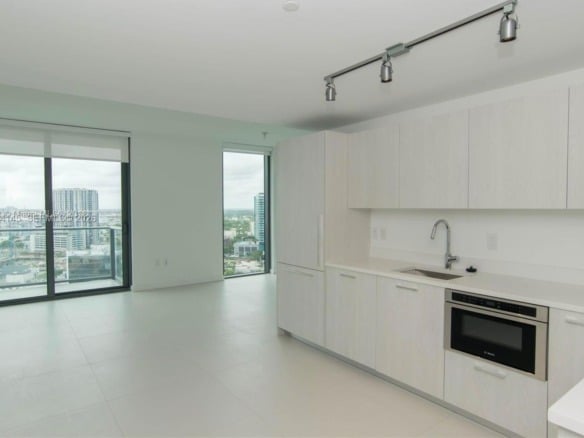 501 NE 31st St # 2009, Miami FL 33137 — #A11754145