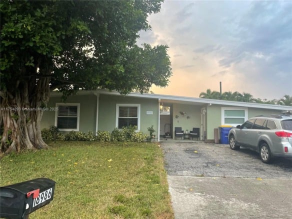 18986 SE Mayo Dr, Jupiter FL 33469 — #A11754293