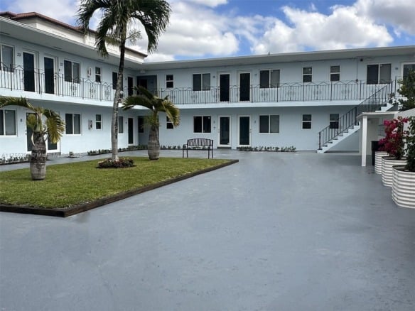 25 W 6th St # 25, Hialeah FL 33010 — #A11755792