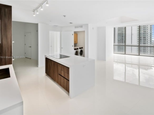 851 NE 1st Ave # 4203, Miami FL 33132 — #A11760379