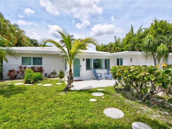 262 Bombay Ave, Lauderdale By The Sea FL 33308 — #A11760754