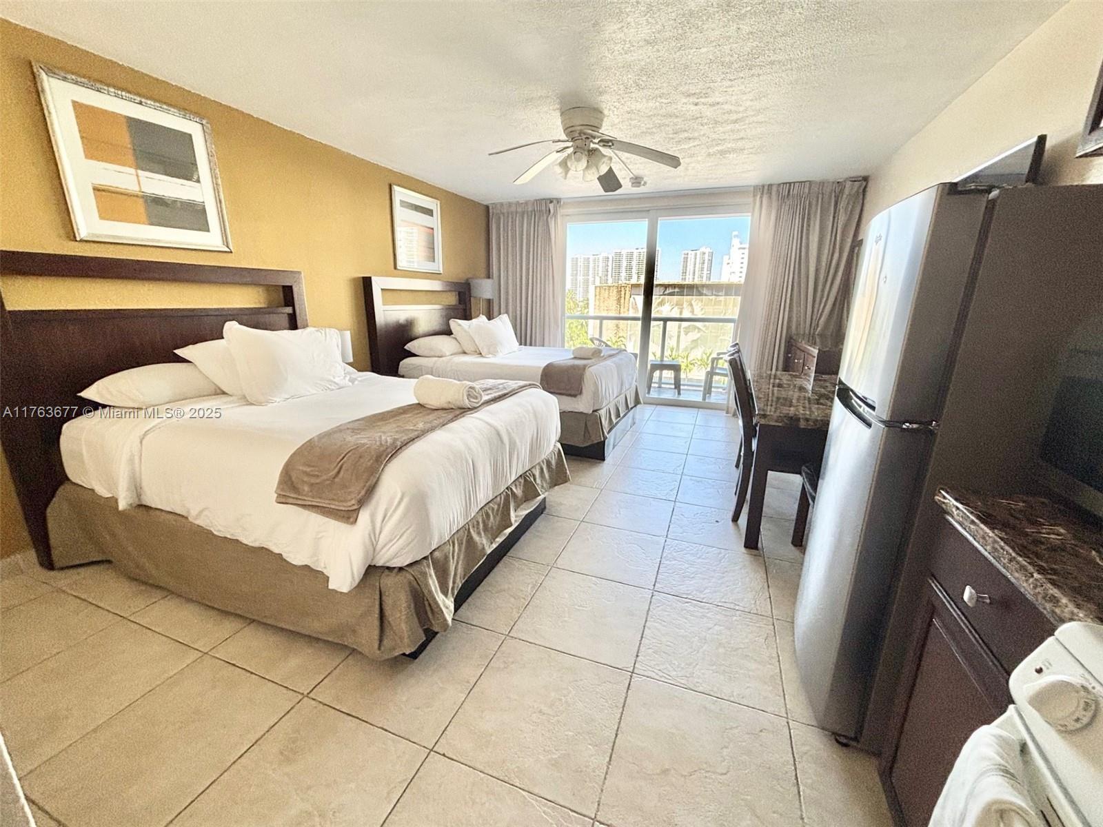 83dcefb7-4992 19201 Collins Ave # 338, Sunny Isles Beach FL 33160 — #A11763677