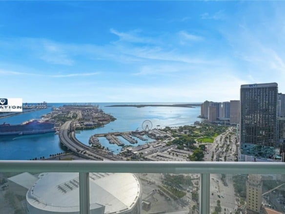 888 Biscayne Blvd # 4306, Miami FL 33132 — #A11767259