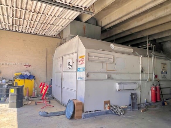 Body Shop Business For Sale, Hialeah FL 33014 — #A11767267