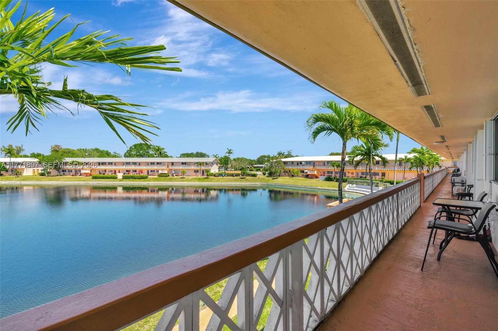 83dcefb7-5147 1012 SW 11th St # 20N, Hallandale Beach FL 33009 — #A11771897