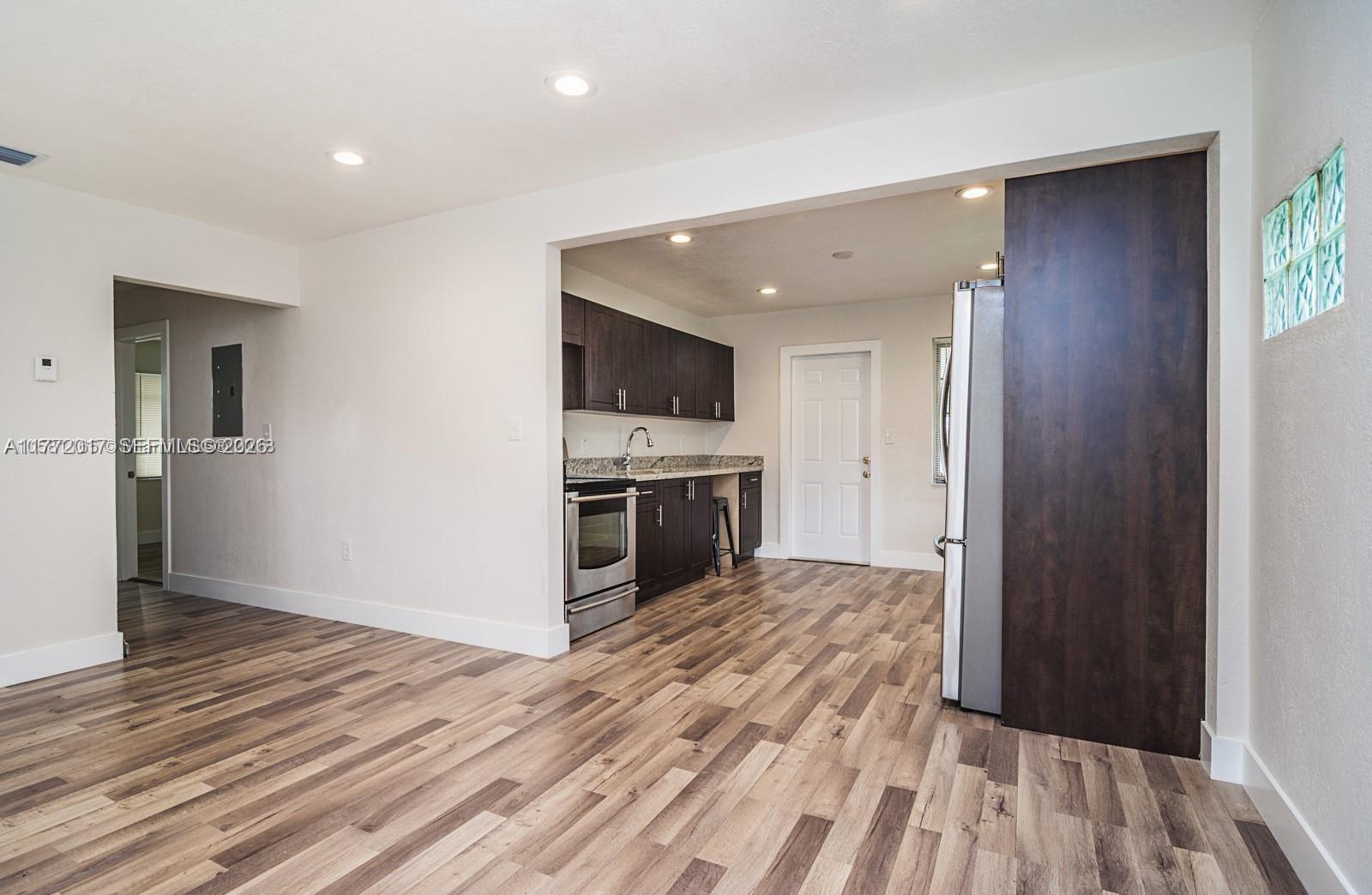 83dcefb7-5151 2542 Fillmore St, Hollywood FL 33020 — #A11772017