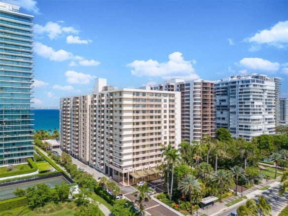 10185 Collins Ave # 1110, Bal Harbour FL 33154 — #A11772478