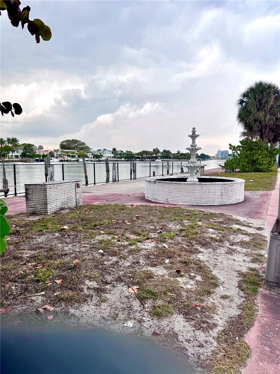 83dcefb7-5181 5255 Collins Ave Boat Slip E, Miami Beach FL 33140 — #A11773428