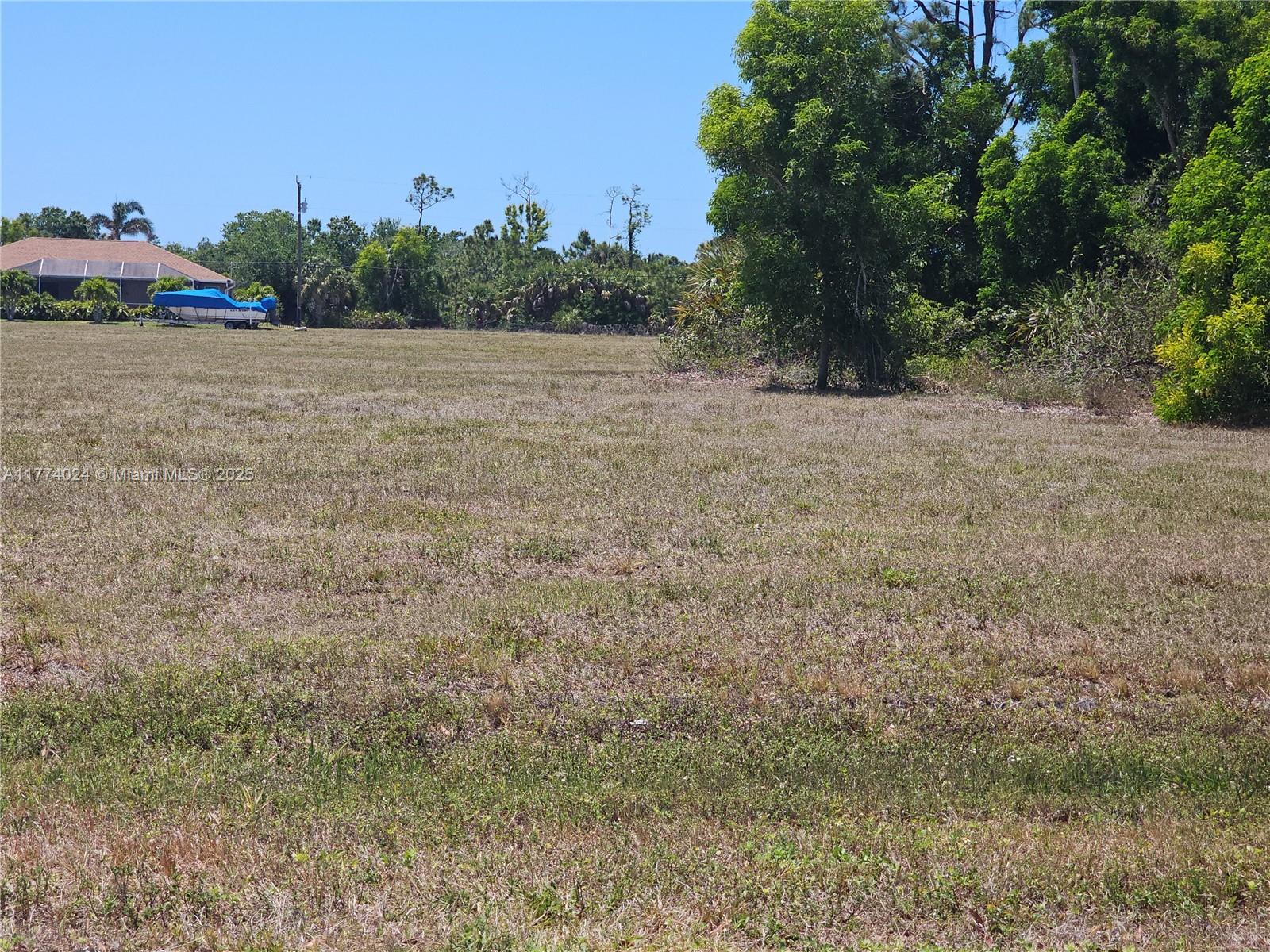 83dcefb7-5193 4134 NW 39 TH PL, Cape Coral FL 33993 — #A11774024