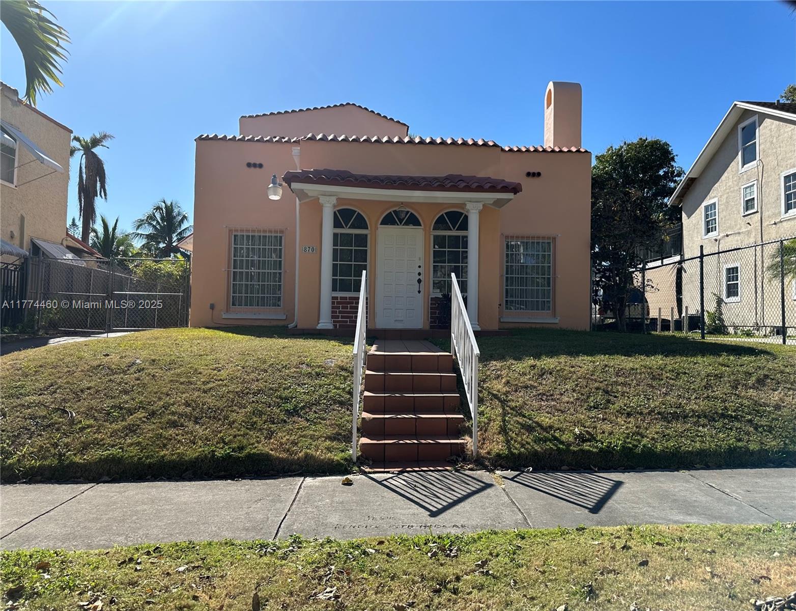 83dcefb7-5197 870 NW 14th Ct, Miami FL 33125 — #A11774460