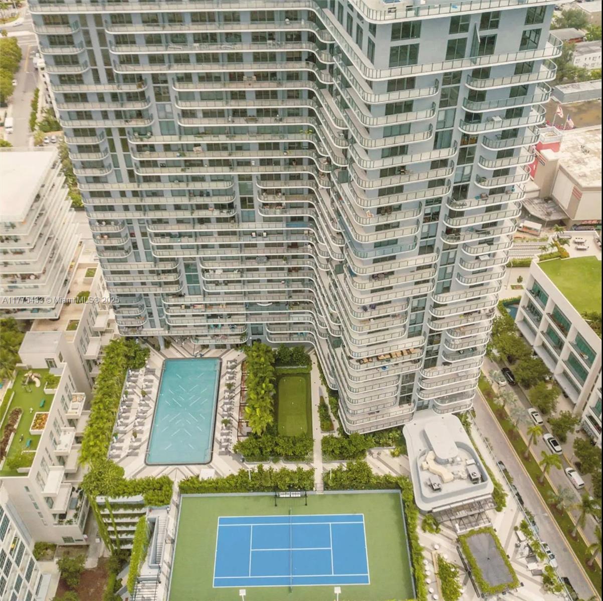 83dcefb7-5209 121 NE 34 ST # 2511, Miami FL 33137 — #A11775433
