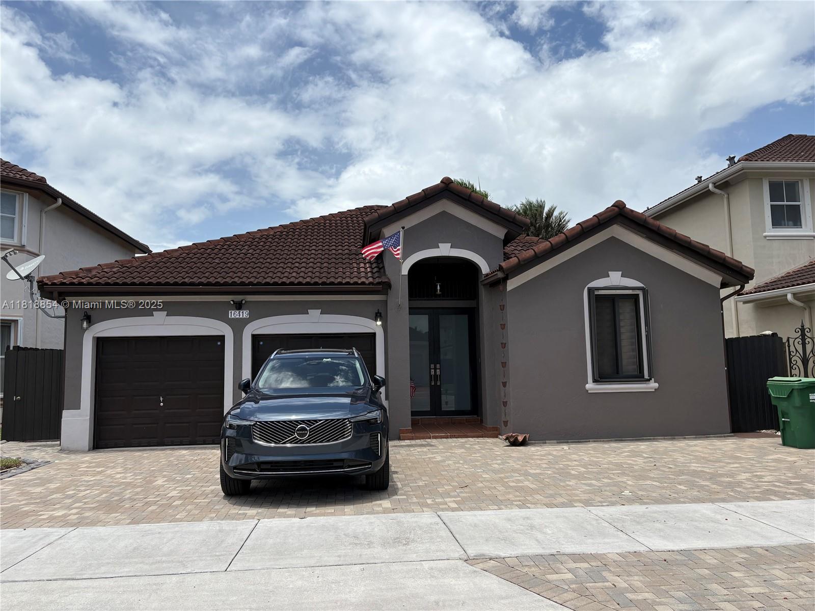 83dcefb7-526 16419 SW 84th St, Miami FL 33193 — #A11818854
