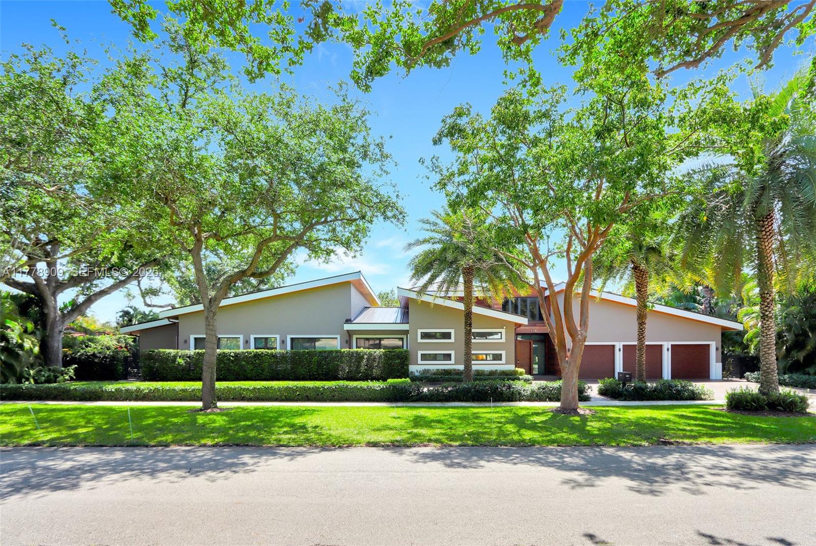 128 NE 94th St, Miami Shores FL 33138 — #A11778909