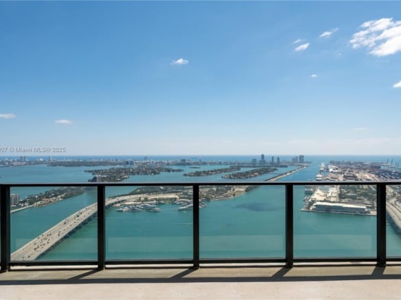 1000 Biscayne Blvd # 5801, Miami FL 33132 — #A11779907