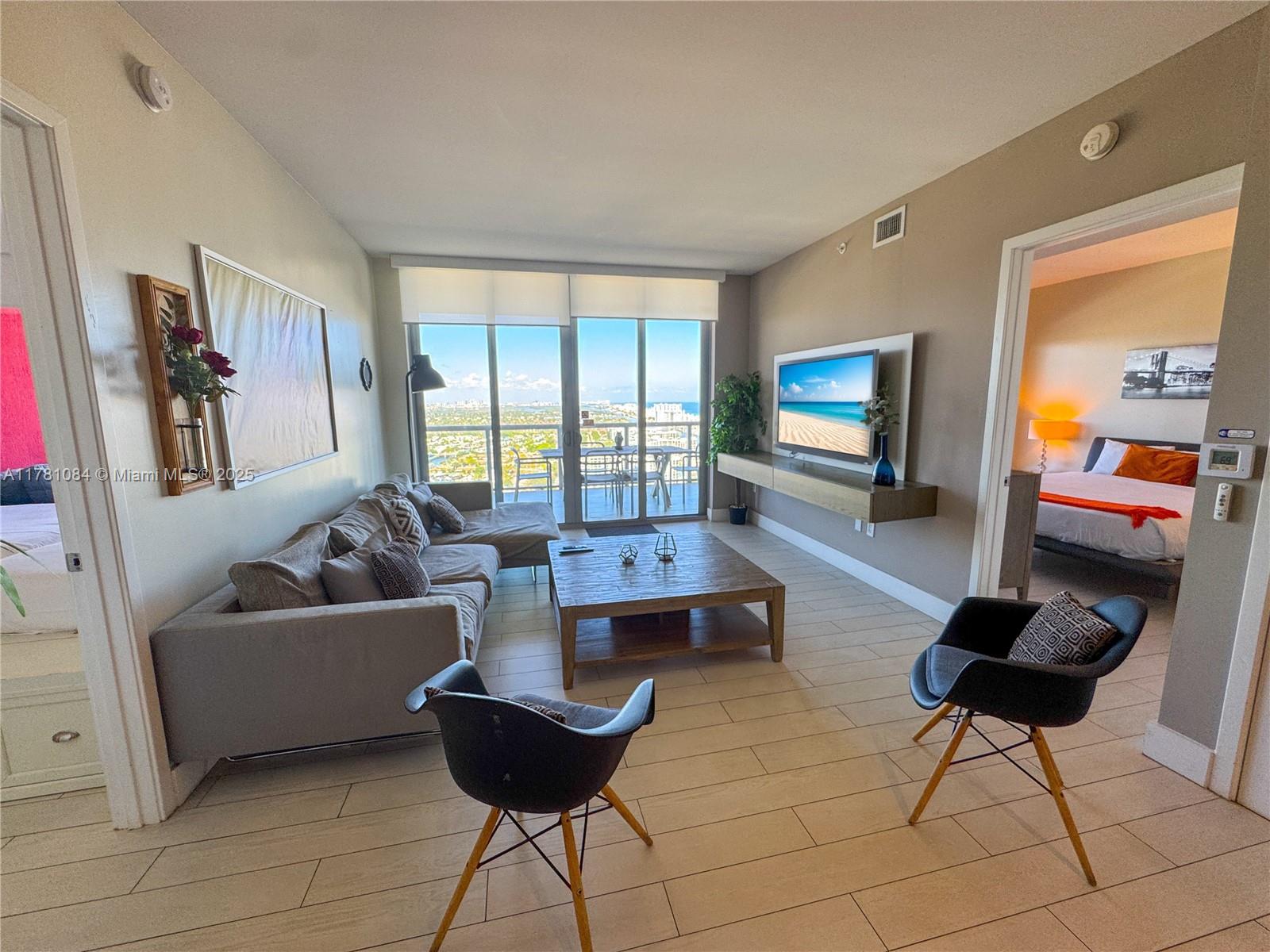 83dcefb7-5316 2600 E Hallandale Beach Blvd # T3208, Hallandale Beach FL 33009 — #A11781084