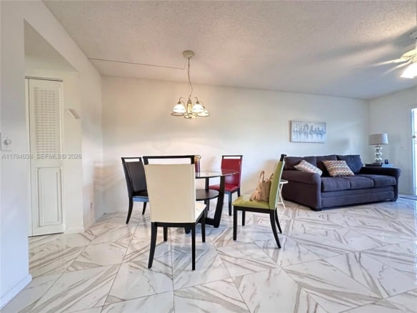 569 N Fanshaw N # 569, Boca Raton FL 33434 — #A11784038