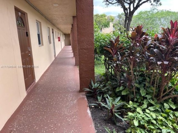 9350 Sunrise Lakes Blvd # 109, Sunrise FL 33322 — #A11784544