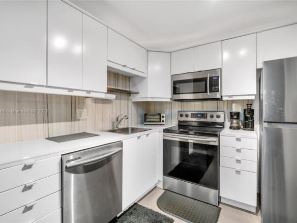 257 S Cypress Rd # 416, Pompano Beach FL 33060 — #A11785166