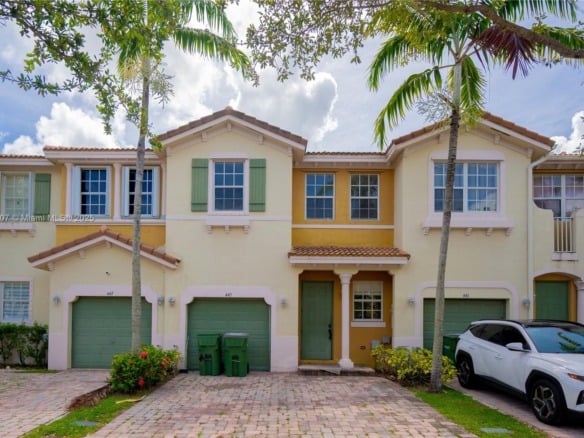 445 NE 21st Ave, Homestead FL 33033 — #A11786107