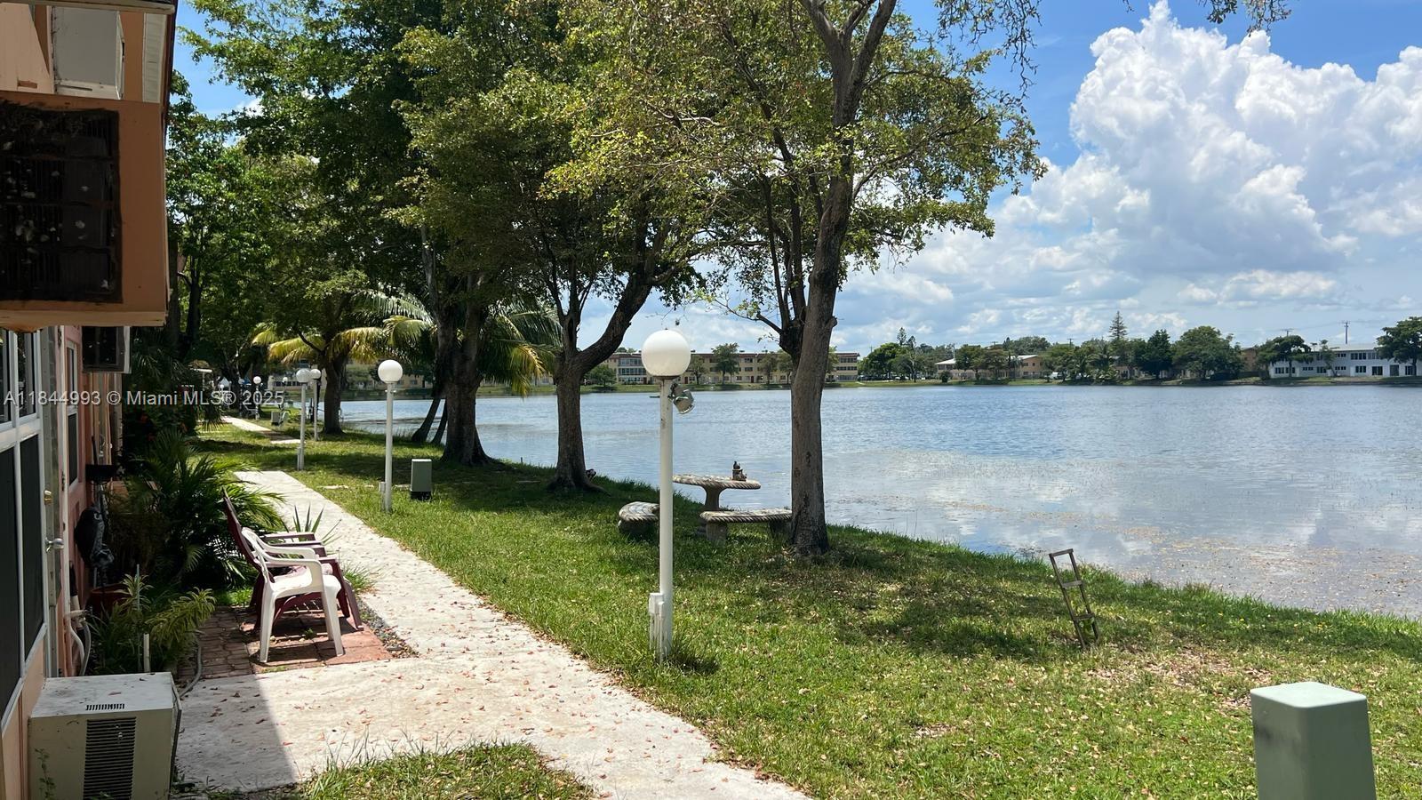 83dcefb7-541 19080 NE 3rd Ct # 307, Miami FL 33179 — #A11844993
