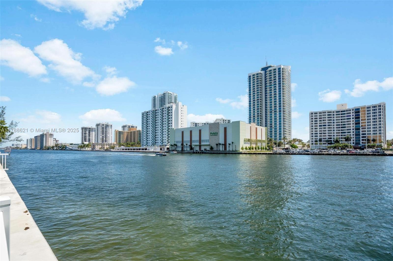 83dcefb7-5443 600 Parkview Dr, Hallandale Beach FL 33009 — #A11788621
