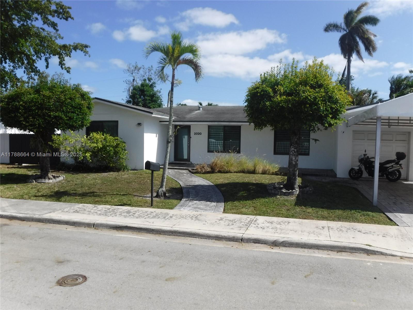 2020 NE 203rd St, Miami FL 33179 — #A11788664