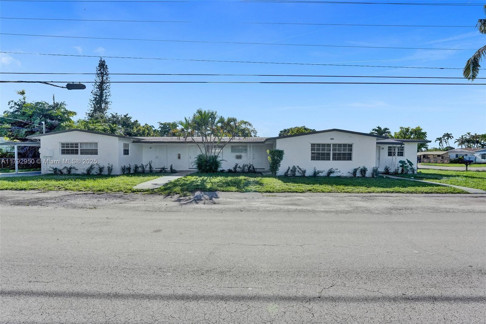 5657 Grant St, Hollywood FL 33021 — #A11792950
