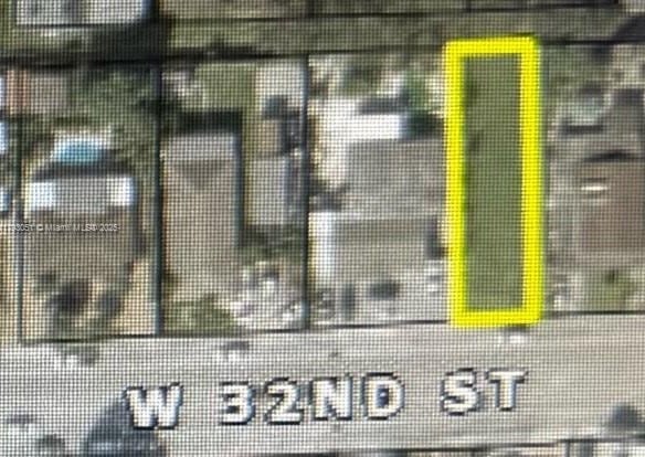 137 W 32 ST, Hialeah FL 33012 — #A11793051