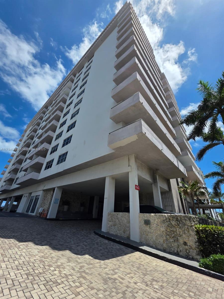 83dcefb7-5543 9225 Collins Ave # 1409, Surfside FL 33154 — #A11794033
