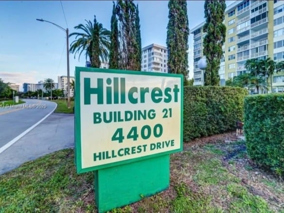 4400 Hillcrest Dr # B, Hollywood FL 33021 — #A11794943