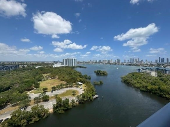 16385 Biscayne Blvd, North Miami Beach FL 33160 — #A11796544
