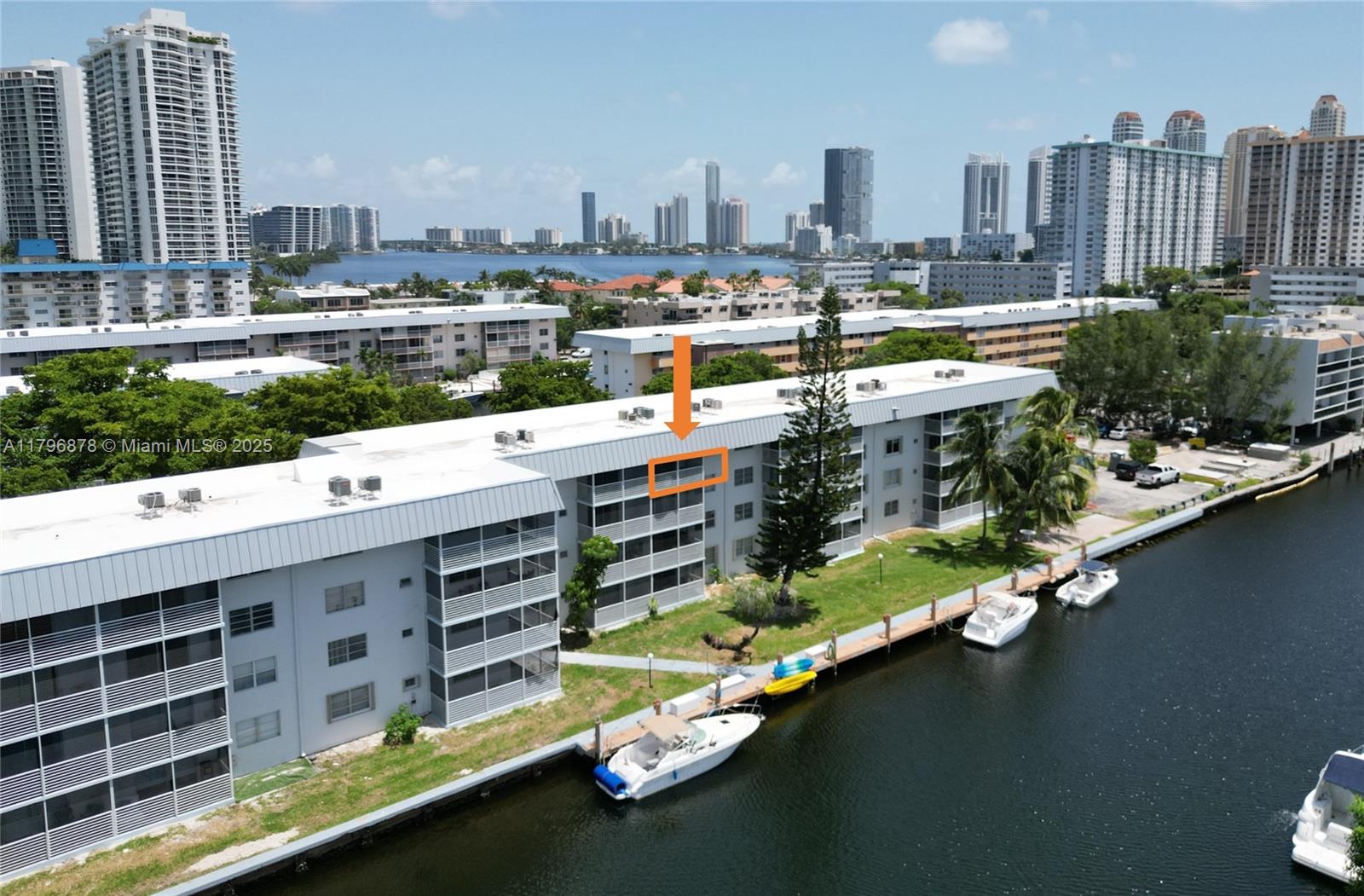 83dcefb7-5597 3750 NE 169th St # 408, North Miami Beach FL 33160 — #A11796878