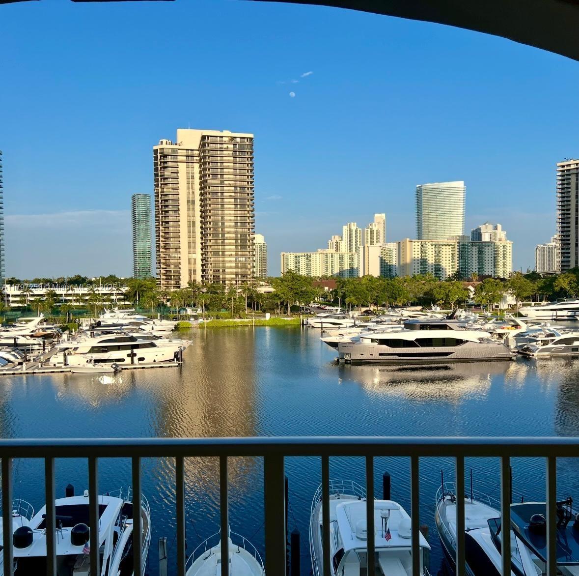83dcefb7-5609 19877 E Country Club Dr # 3606, Aventura FL 33180 — #A11797253