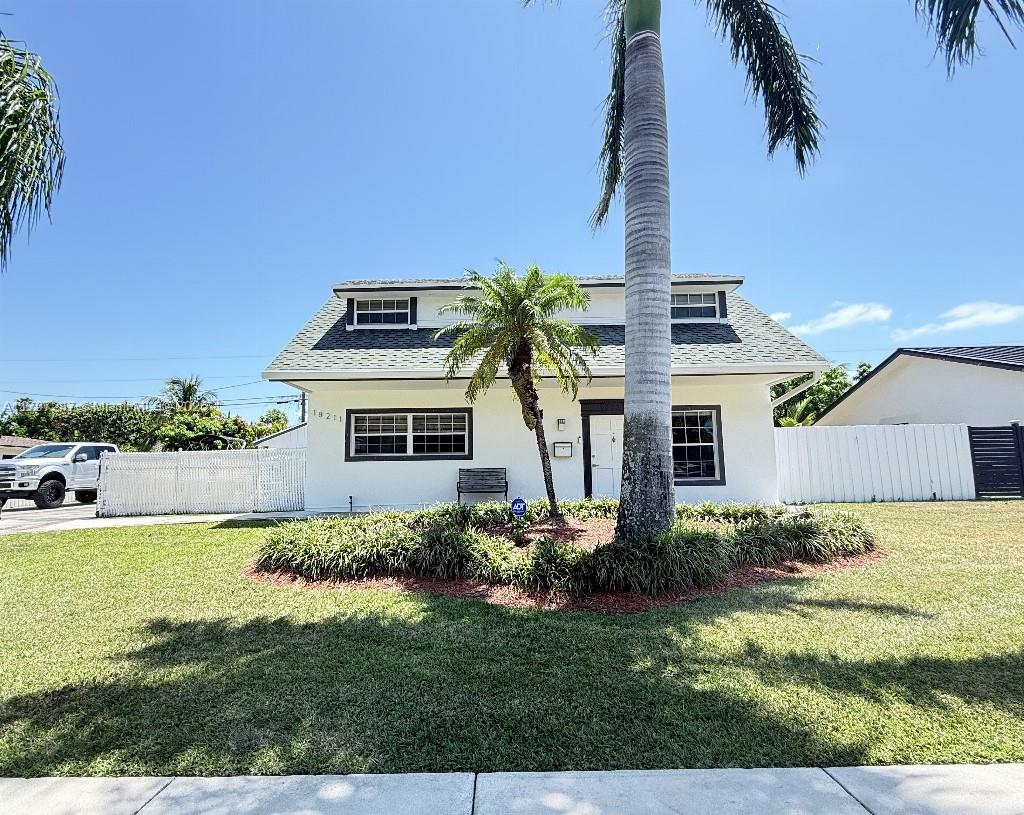 18211 SW 95th Ct, Palmetto Bay FL 33157 — #A11797247