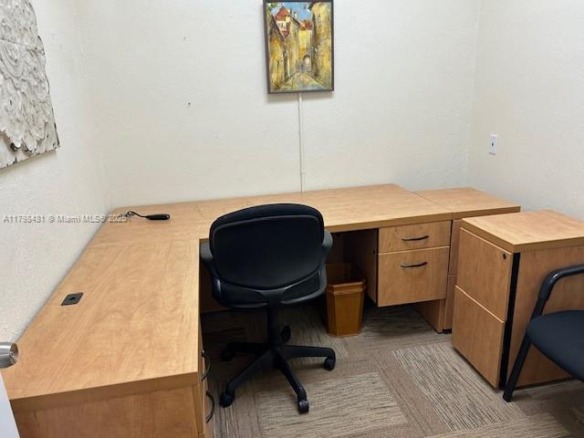 7601 Davie Road Ext, Davie FL 33024 — #A11798481