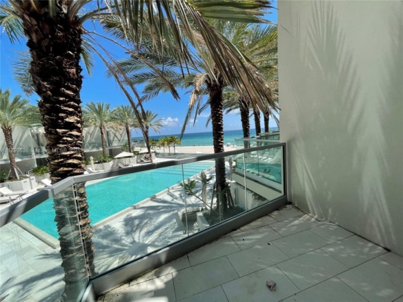 18501 Collins Avenue # 27, Sunny Isles Beach FL 33160 — #A11799538