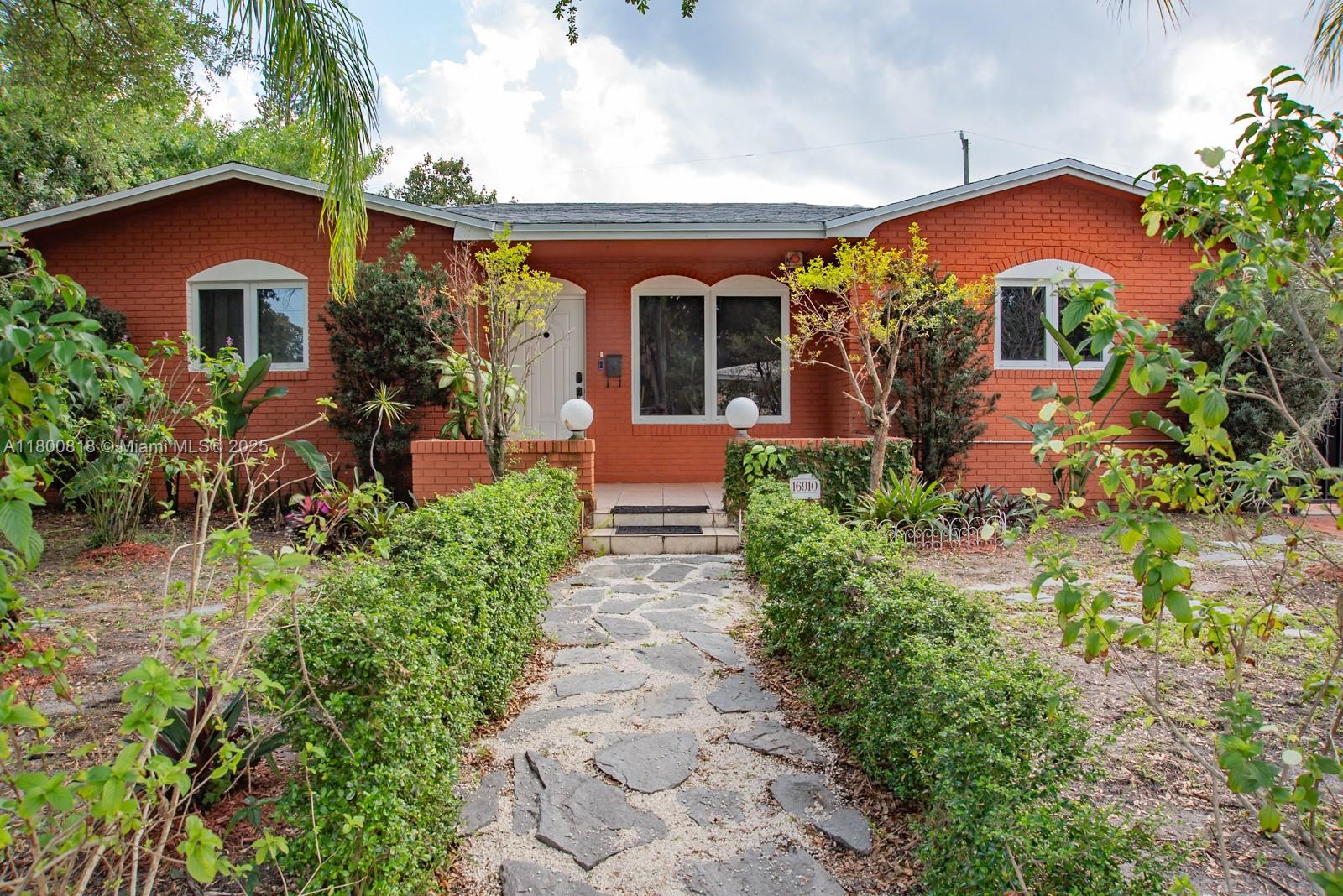 16910 NE 8th Ct, North Miami Beach FL 33162 — #A11800818
