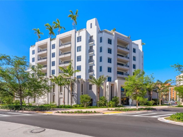 701 Valencia Ave # 403, Coral Gables FL 33134 — #A11801469