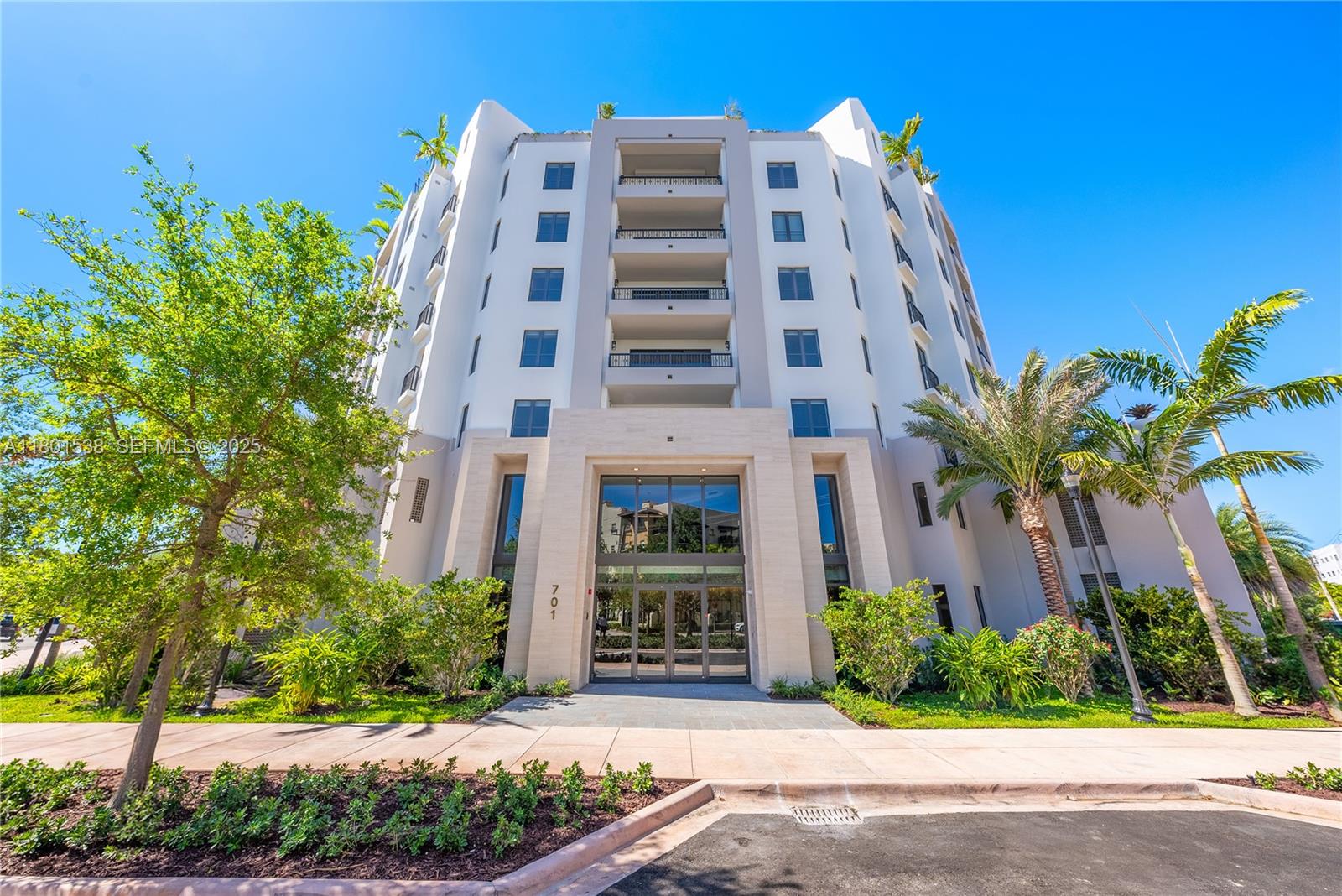 701 Valencia Ave # 404, Coral Gables FL 33134 — #A11801538