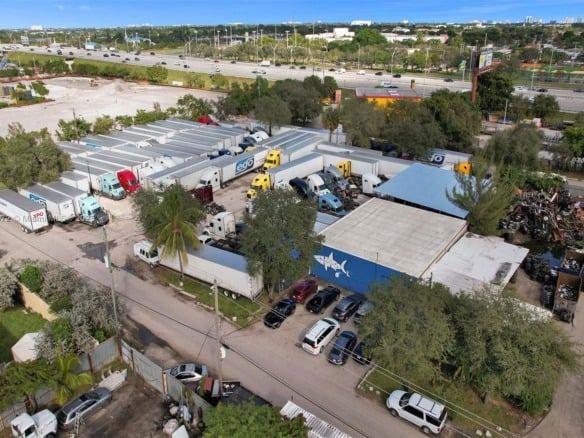 850 NW 12th Ter, Pompano Beach FL 33069 — #A11801572