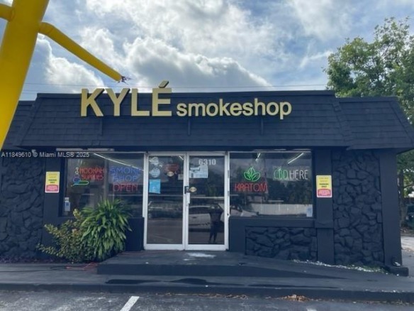 6310 Pembroke Rd, Miramar FL 33023 — #A11849610