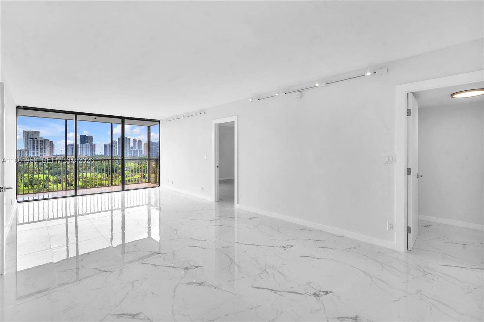 20335 W Country Club Dr # 1108, Aventura FL 33180 — #A11801950