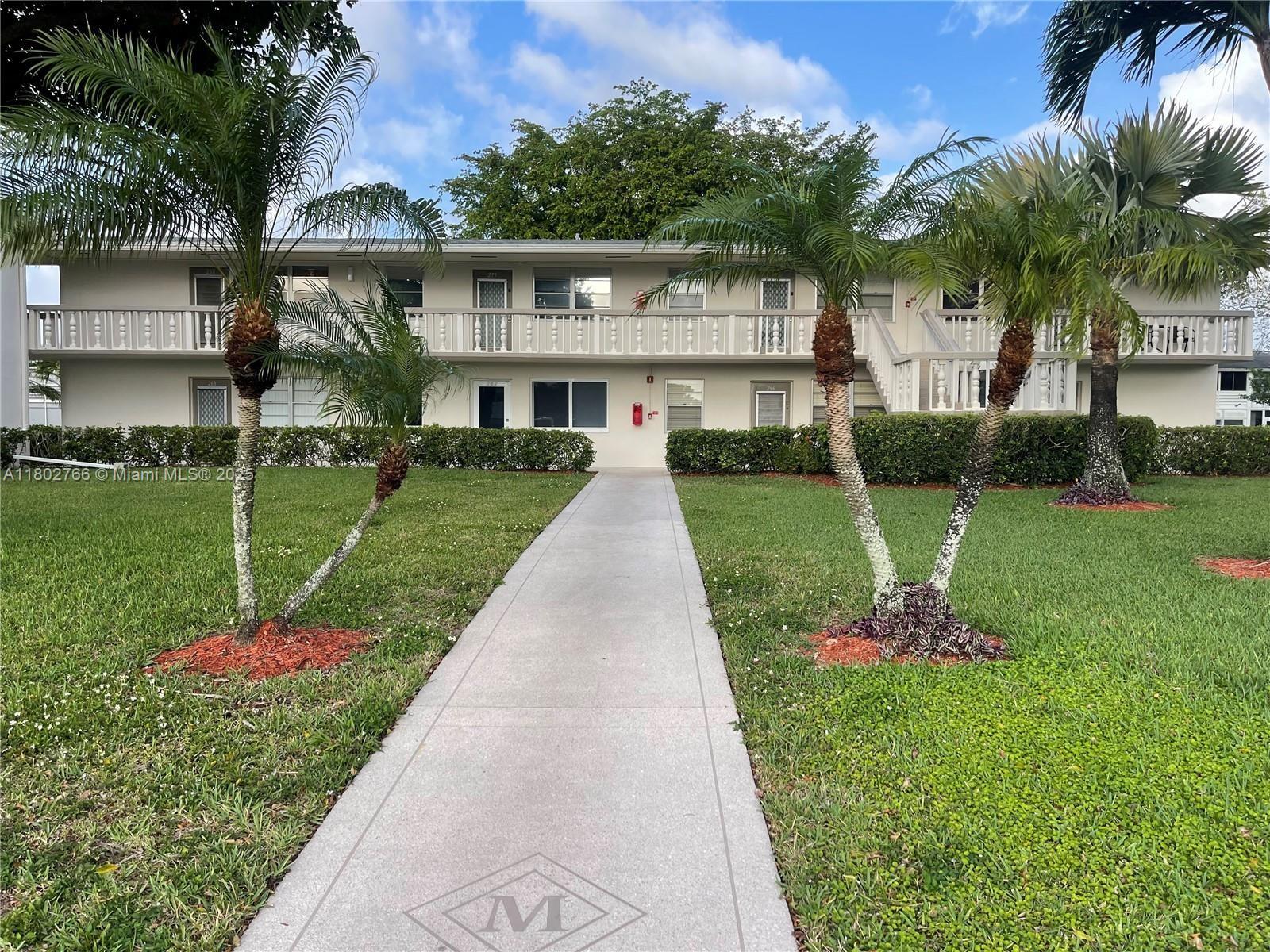 279 Markham M # M, Deerfield Beach FL 33442 — #A11802766