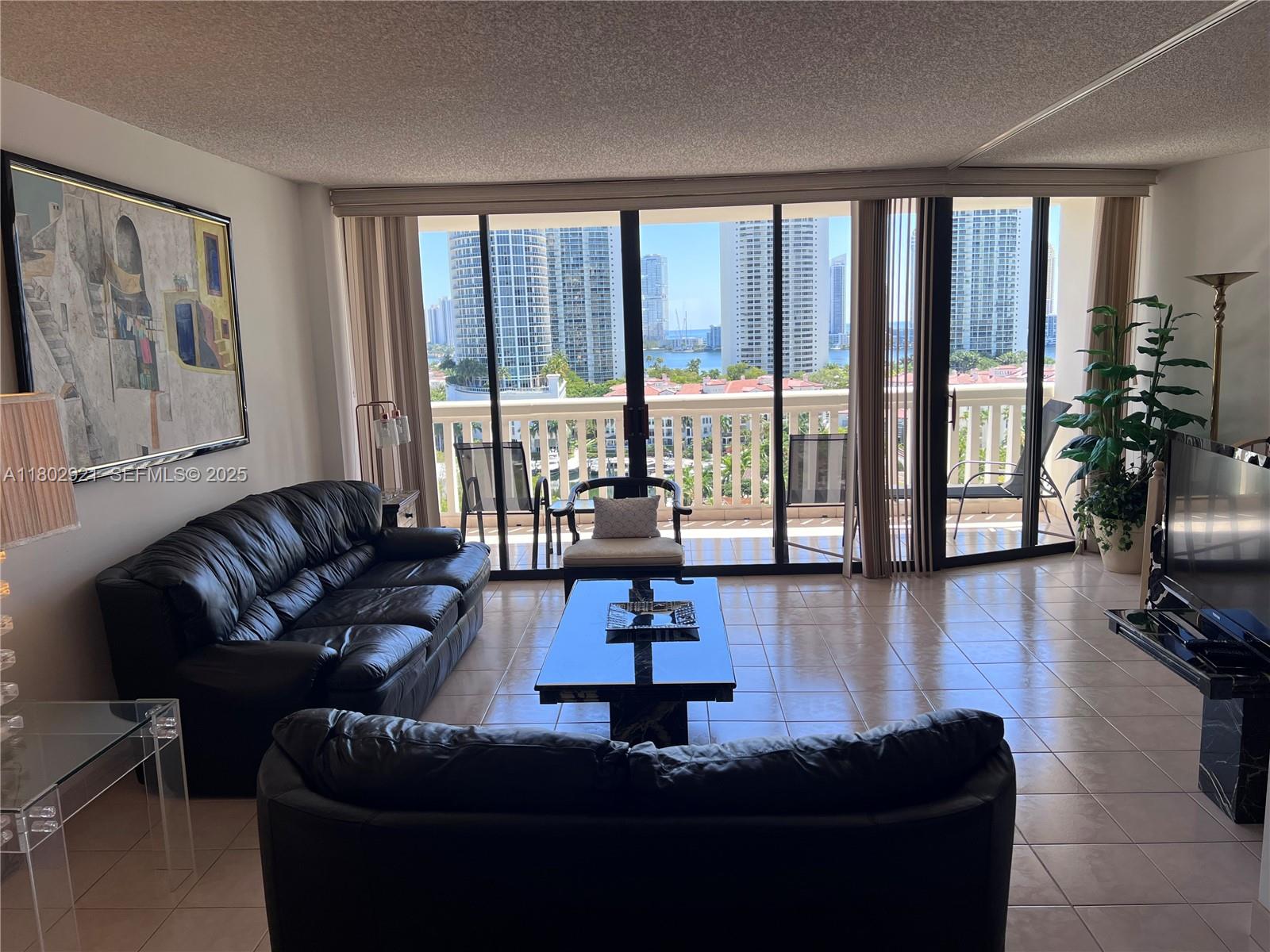 83dcefb7-5738 1000 Island Blvd # 1508, Aventura FL 33160 — #A11802921