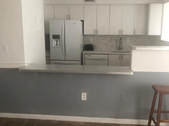 250 180th Dr # 108, Sunny Isles Beach FL 33160 — #A11803666