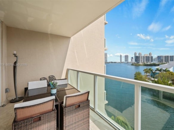 3330 NE 190th St # 717, Aventura FL 33180 — #A11804379