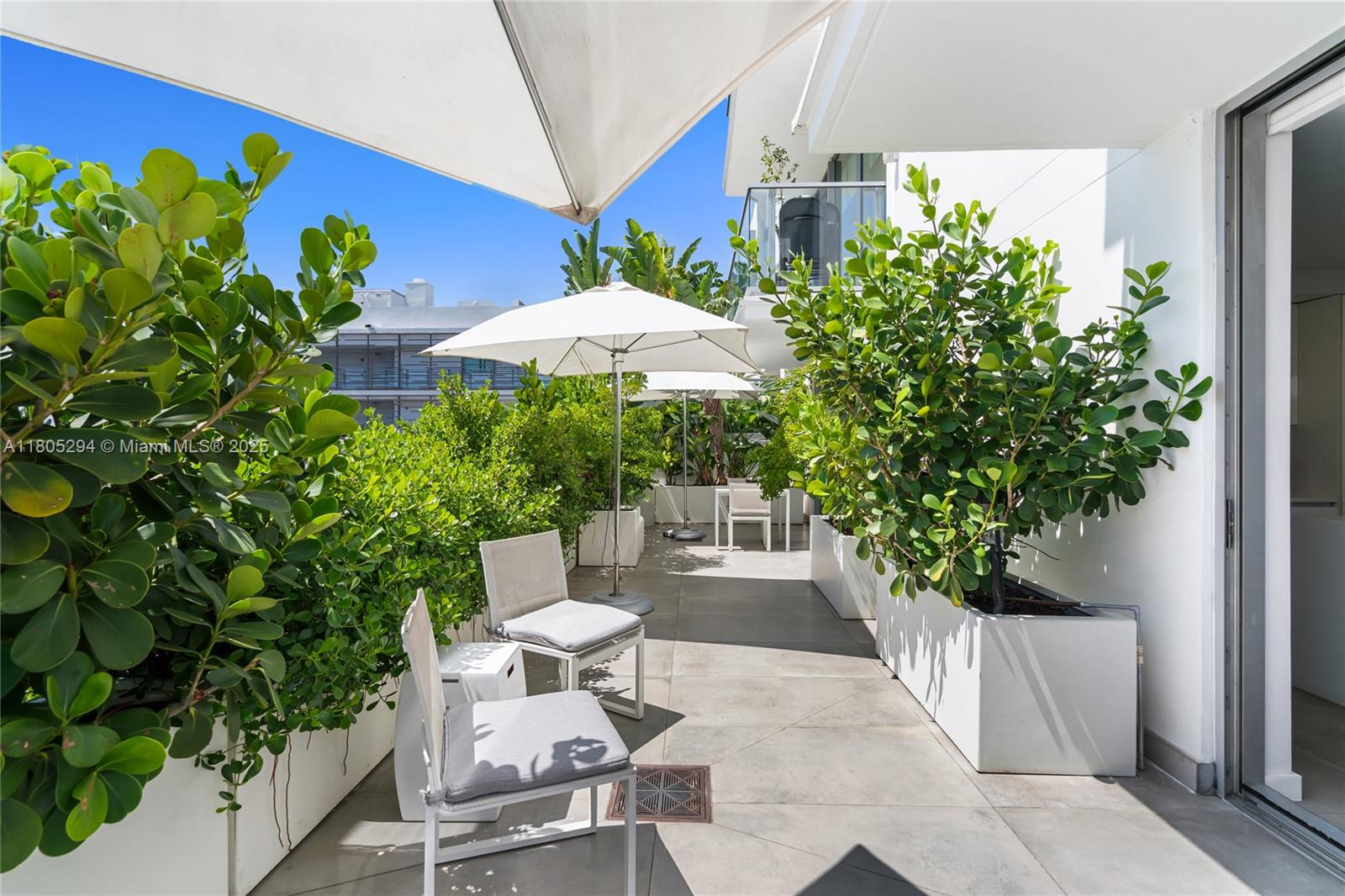 83dcefb7-5792 1201 20th St # 314, Miami Beach FL 33139 — #A11805294